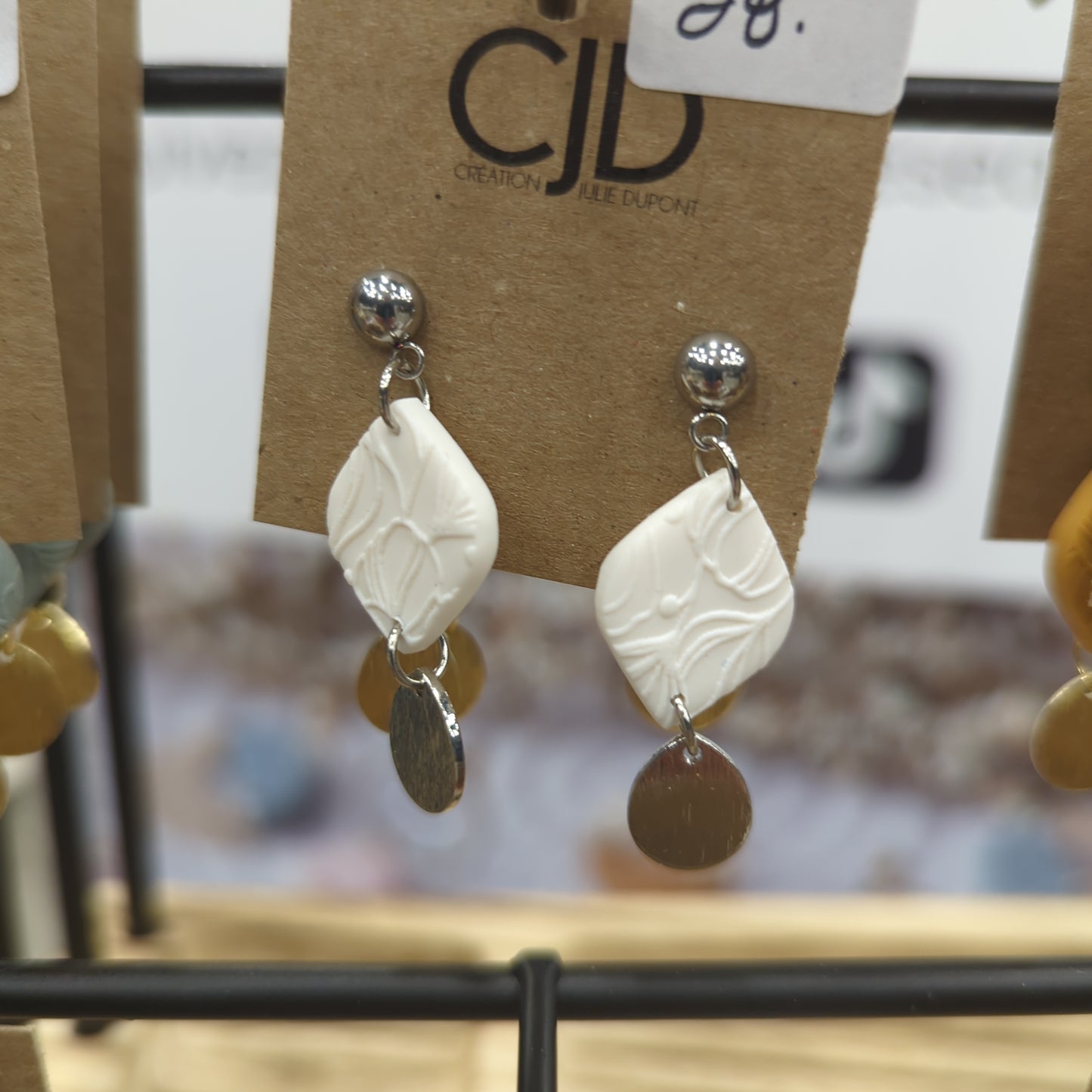 Boucles d'oreilles pendentif argile et laiton (bo-1819)