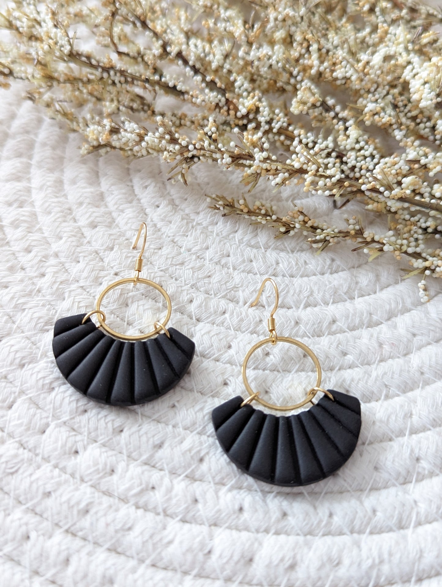 Boucles d'oreilles anneau laiton et arche argile (bo-1818)