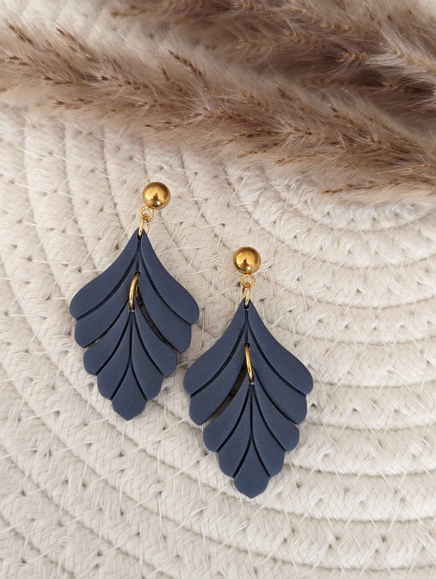 Boucles d'oreilles feuille en argile polymère (BO-1852)