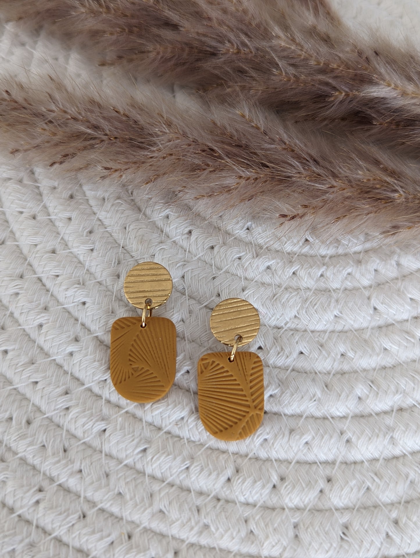 Boucles d'oreilles stud acier inoxydable et pendentif en argile polymère (BO-1853)