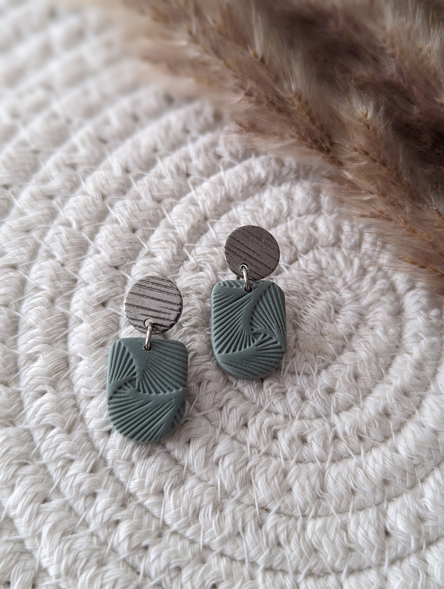 Boucles d'oreilles stud acier inoxydable et pendentif en argile polymère (BO-1853)