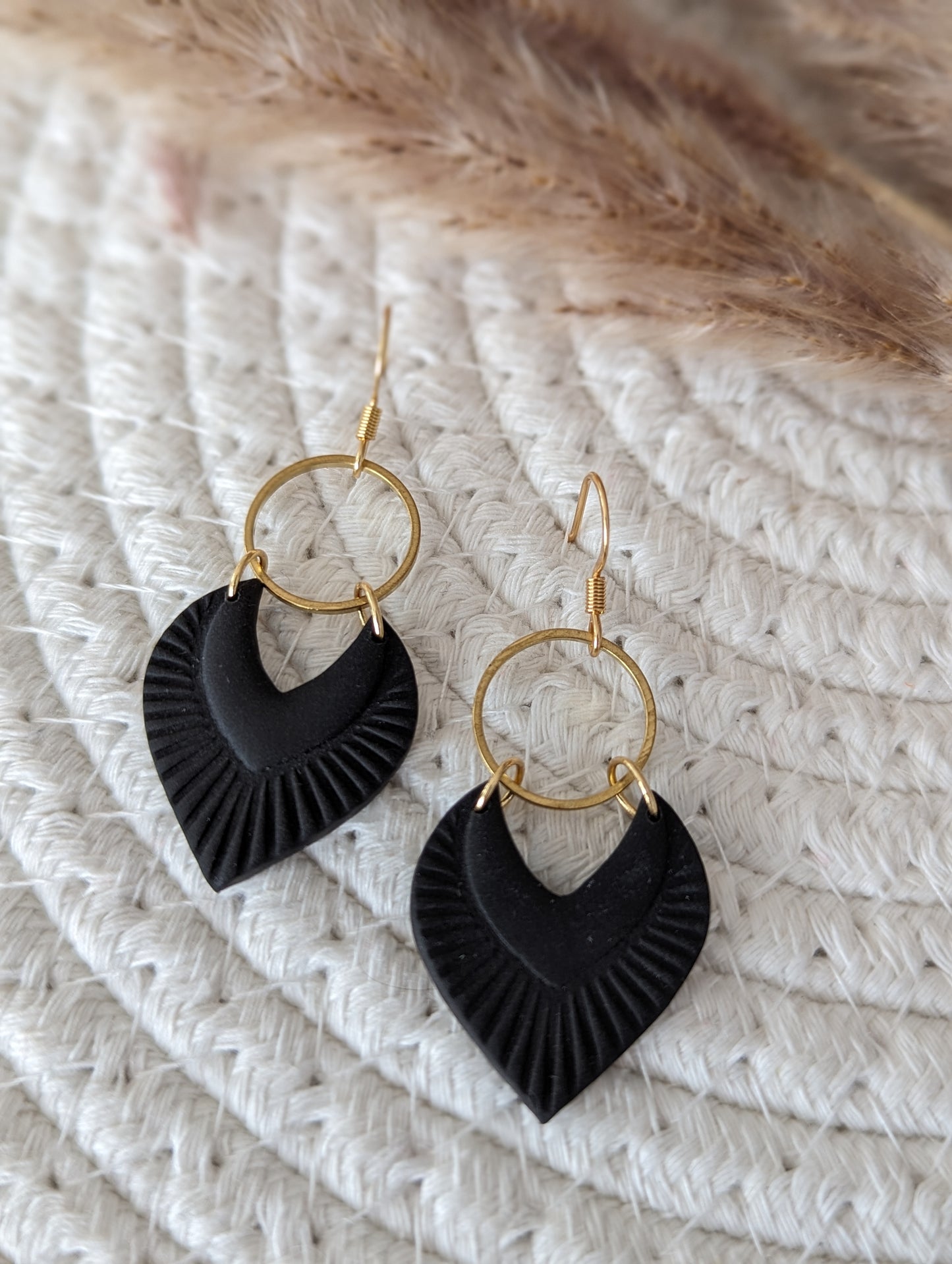 Boucles d'oreilles crochet acier inoxydable et pendentif en argile polymère (BO-1857)