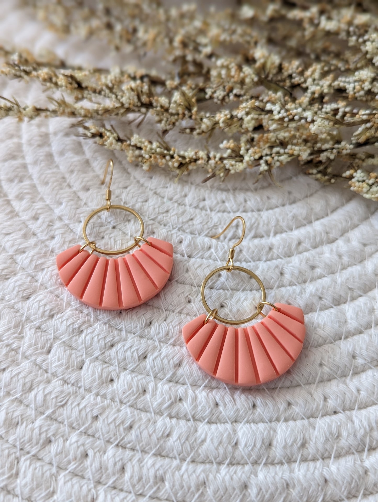 Boucles d'oreilles anneau laiton et arche argile (bo-1818)