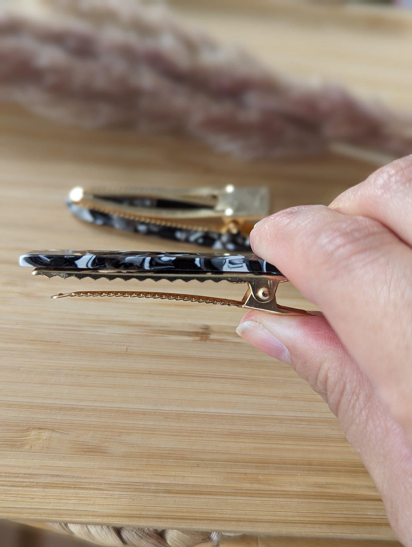 Duo de pinces à cheveux en acetate