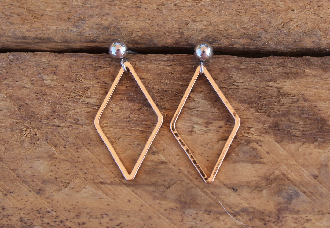 Boucles d'oreilles minimalistes lozange (bo-1151