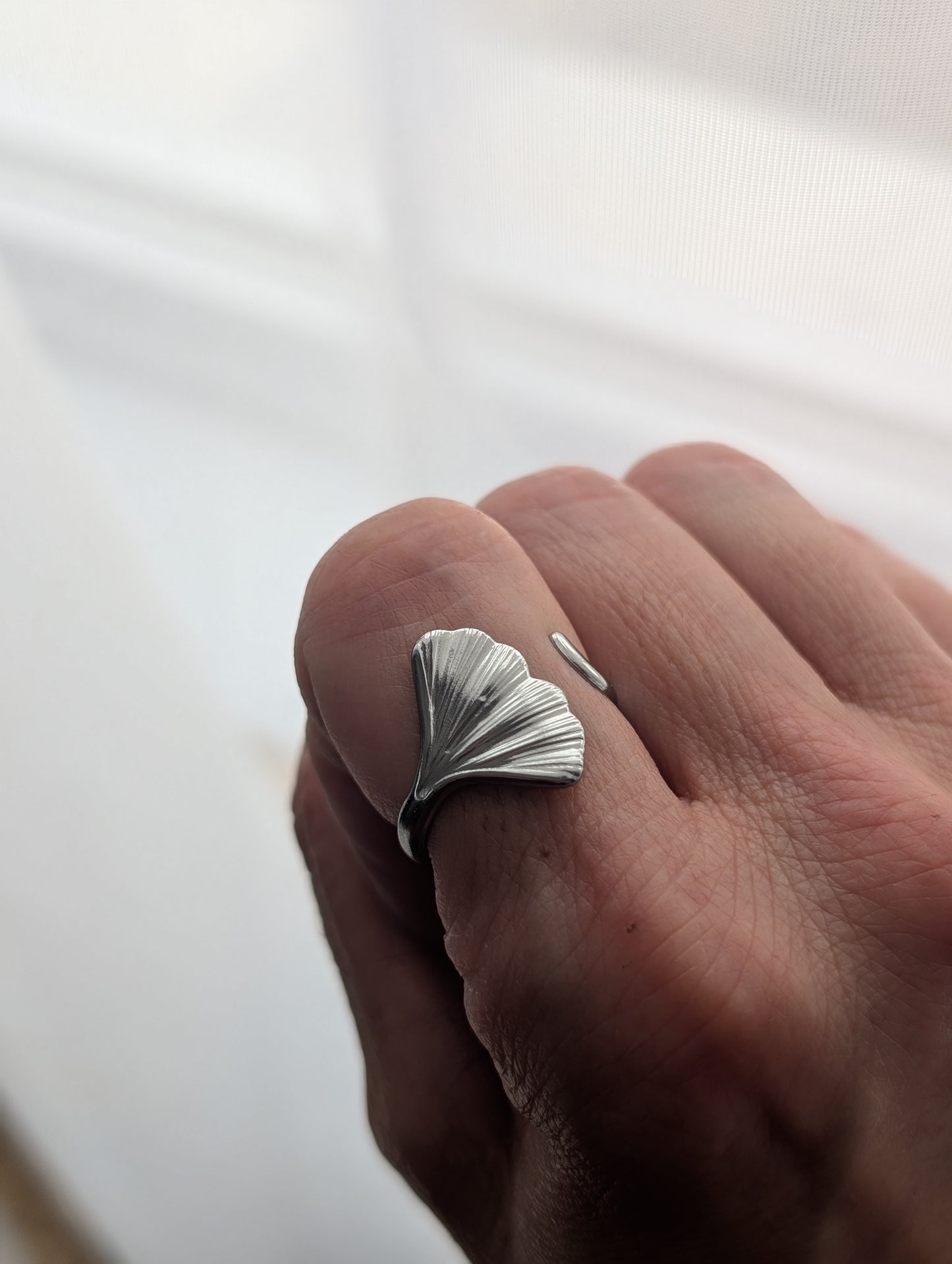 Bague ajustable feuille gingko