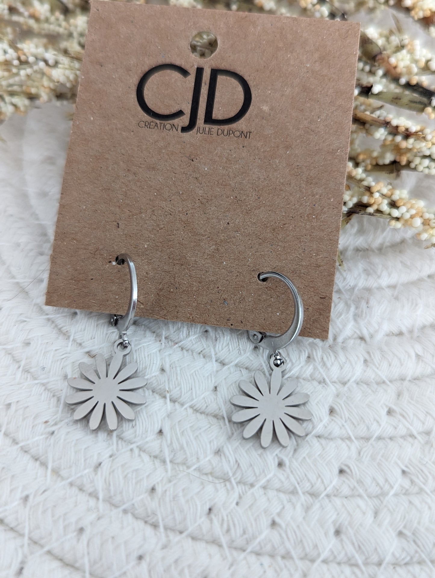 Boucles d'oreilles minimalistes Marguerite en acier inoxydable (BO-1832)