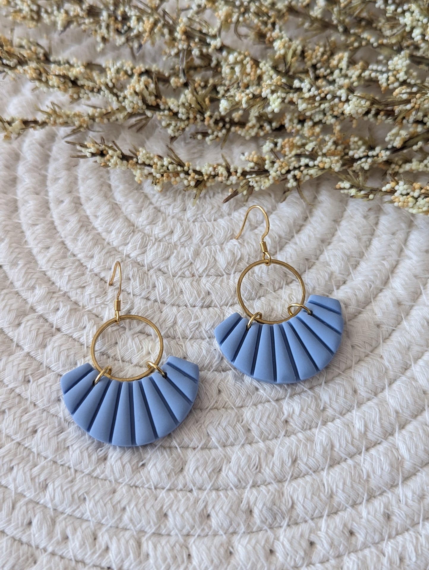 Boucles d'oreilles anneau laiton et arche argile (bo-1818)