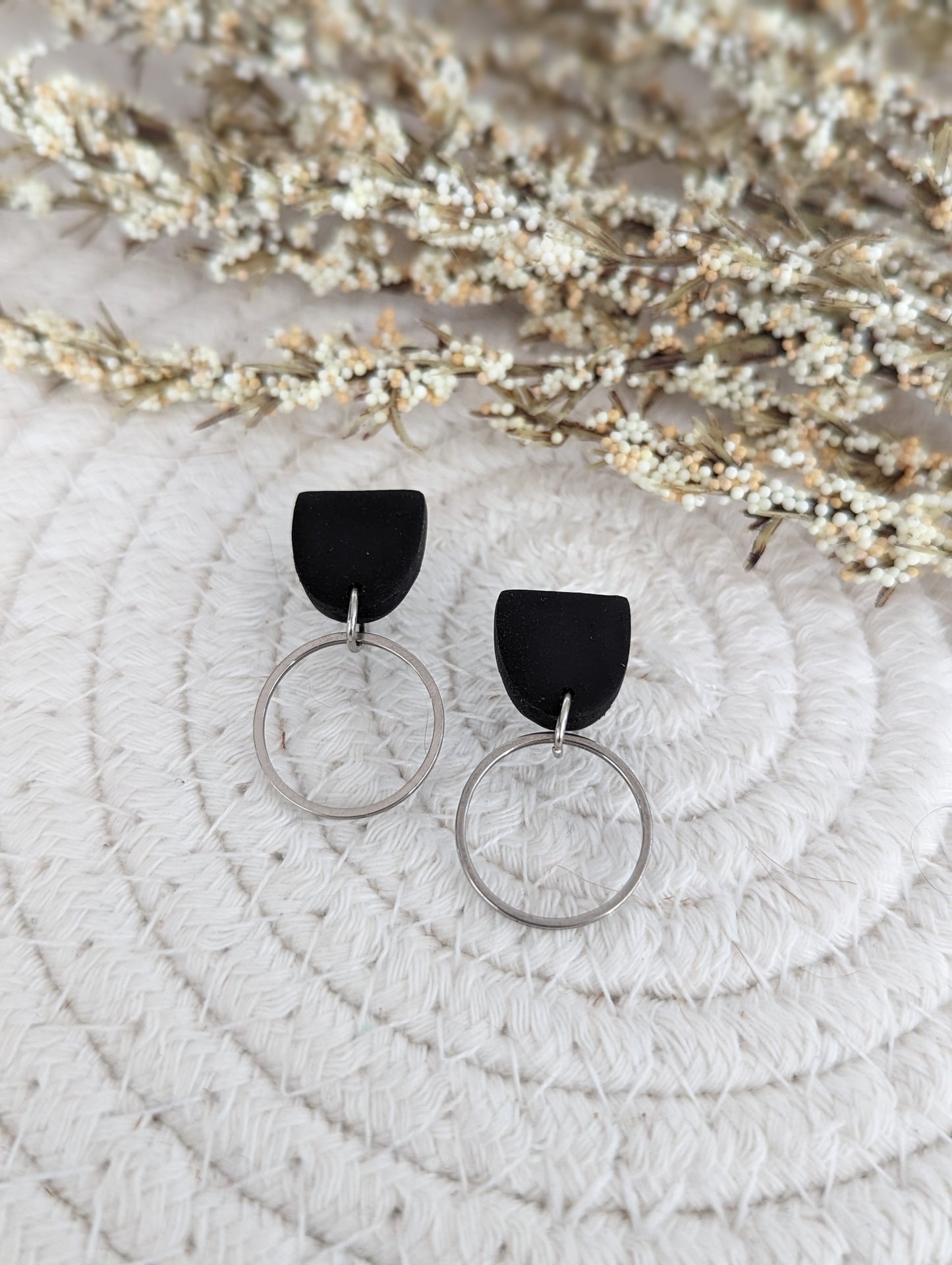 Stud argile et anneau laiton | boucles d'oreilles minimalistes (BO-1844)