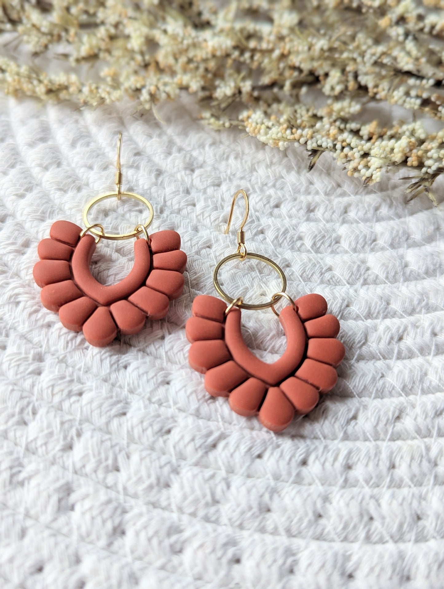 Boucles d'oreilles argile polymère pendentif fleur BO-1809)