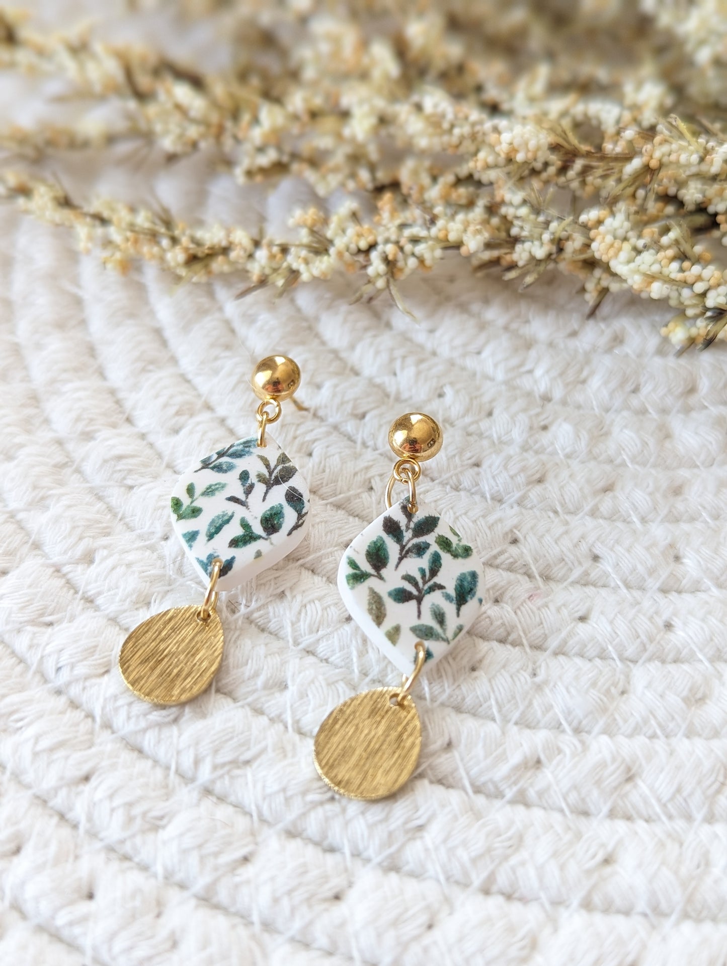 Boucles d'oreilles pendentif argile et laiton (bo-1819)