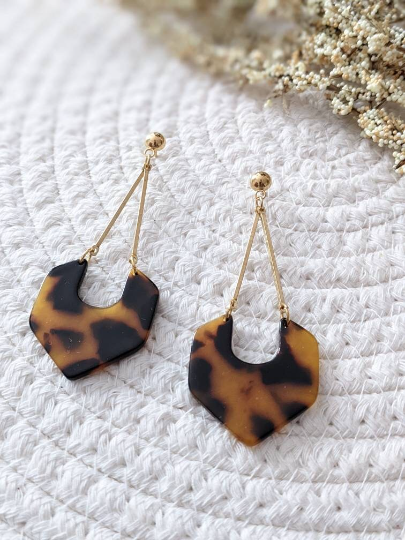 Boucles d'oreilles geometrique // acrylique // acetate earrings // geometric earrings // (BO-1577)