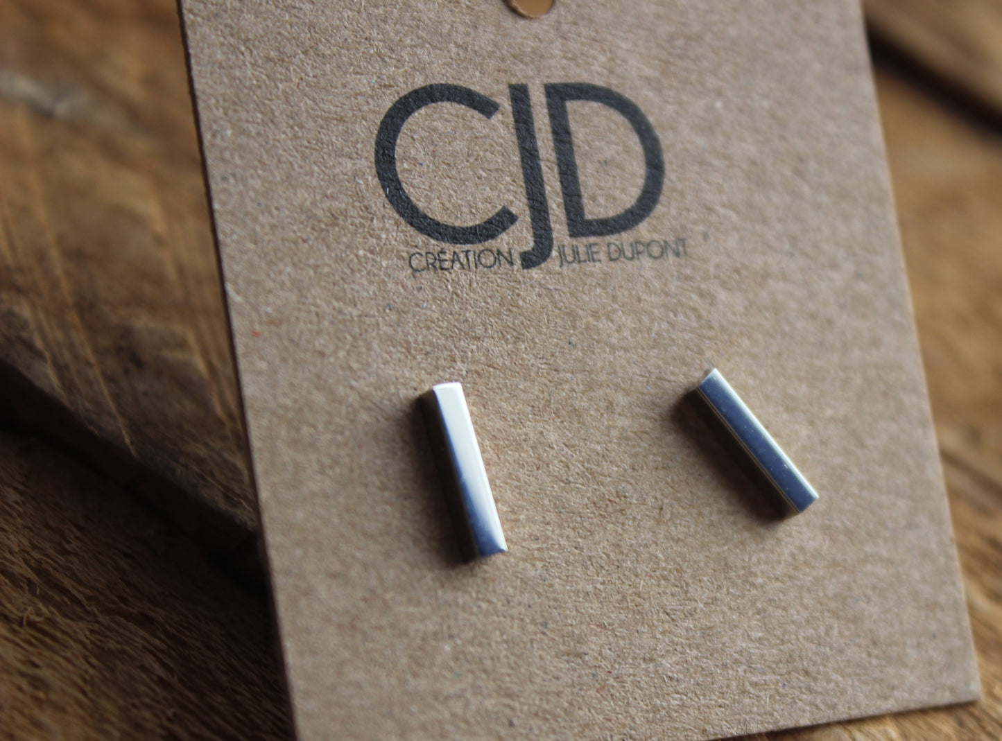 Boucles d'oreilles barre // bar stud earrings // stainless steel earrings // minimalist jewelry // (bo-1615)