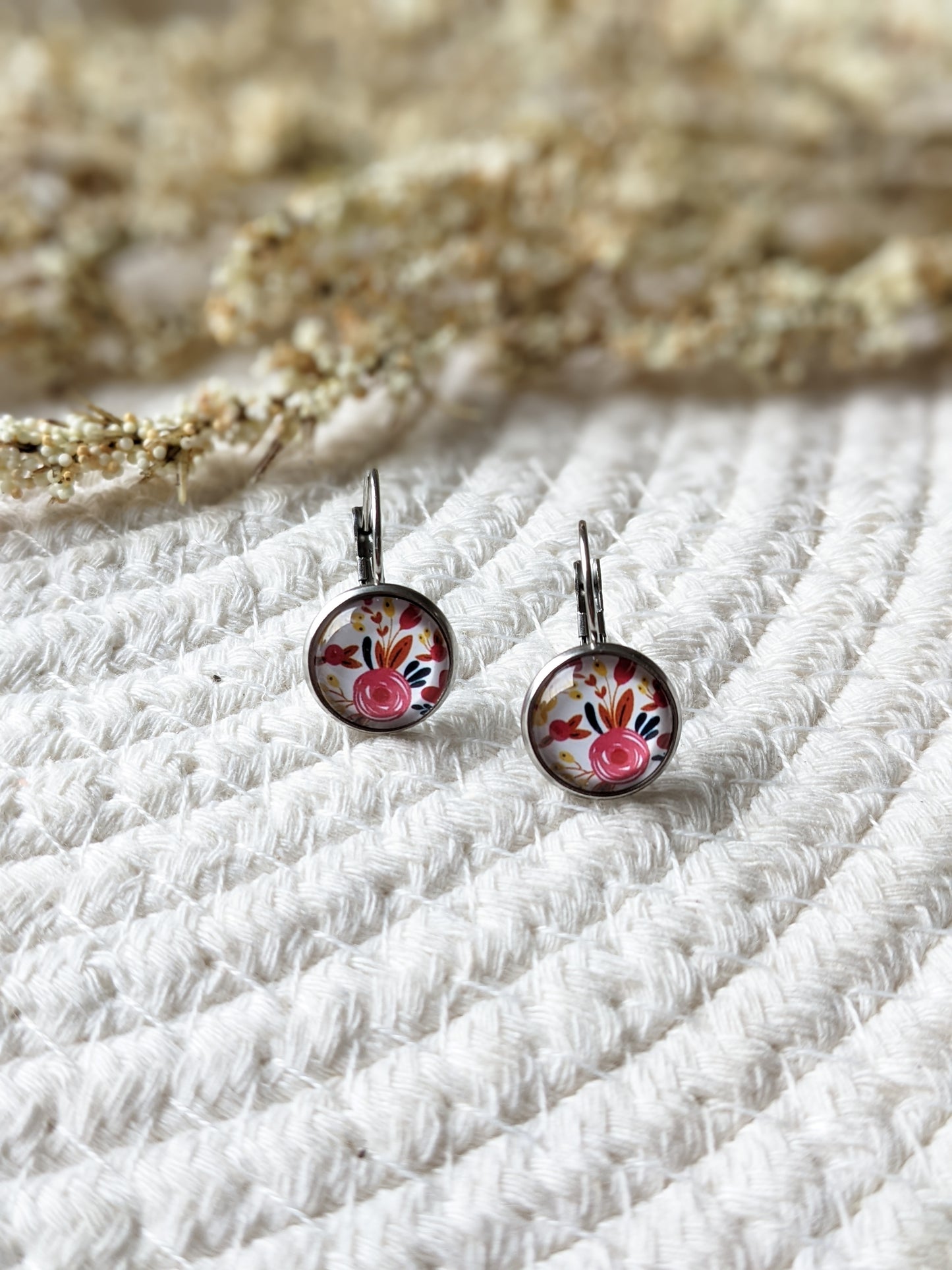 Petites merveilles fleur rouge (bo-1690)