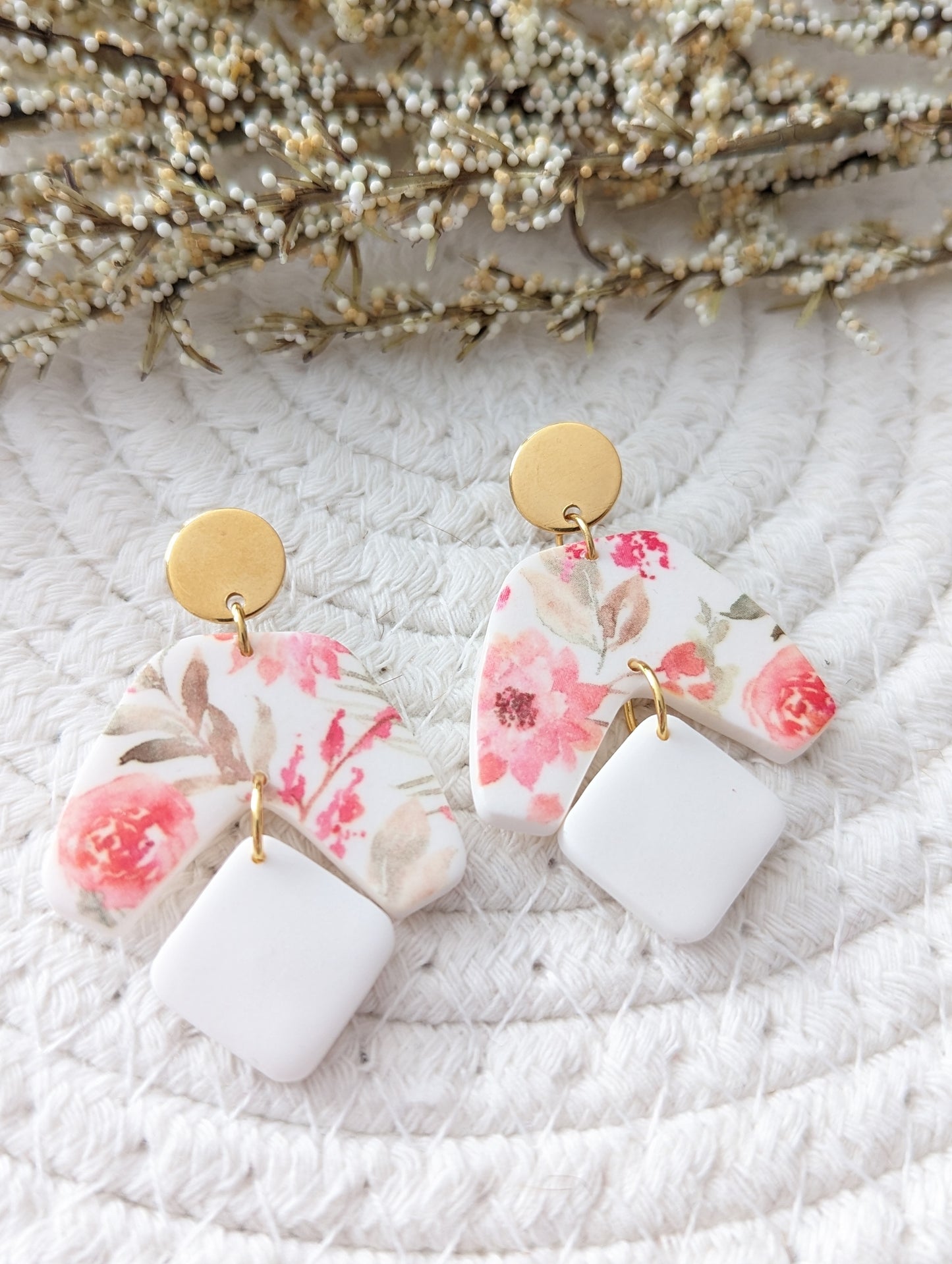 Collection florale | boucles d'oreilles en argile polymère (BO-1741)