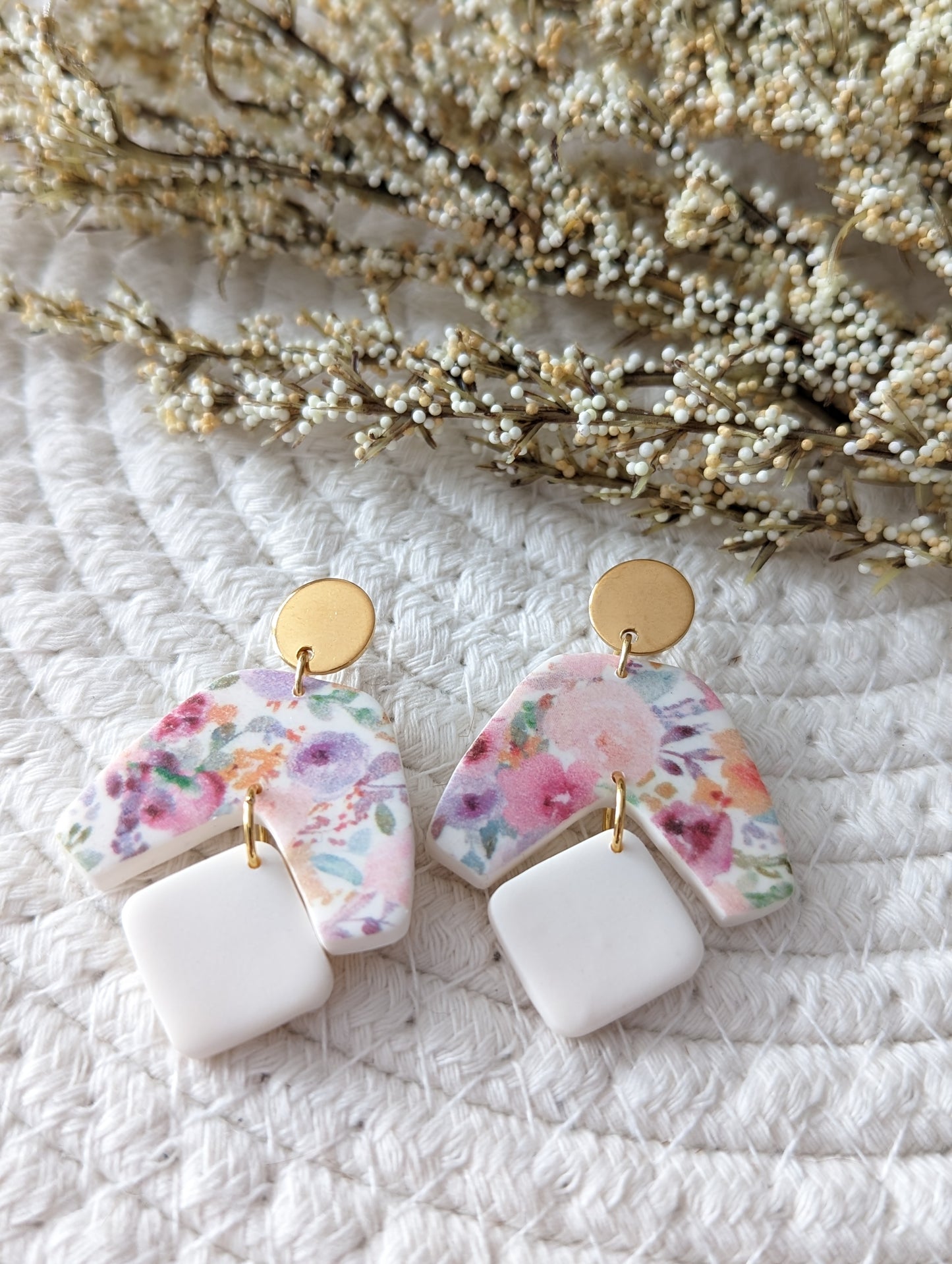 Collection florale | boucles d'oreilles en argile polymère (BO-1741)