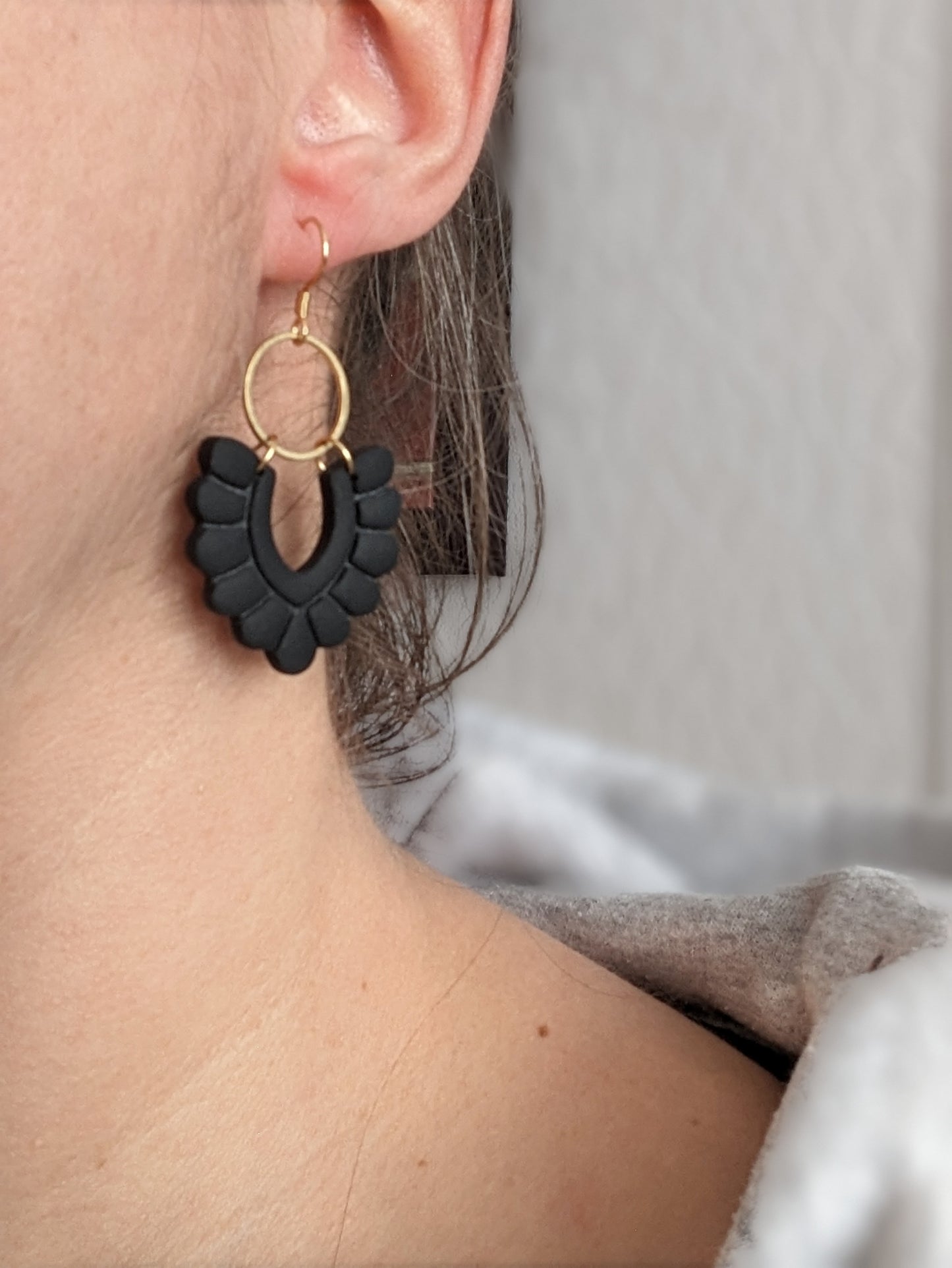Boucles d'oreilles argile polymère pendentif fleur BO-1809)