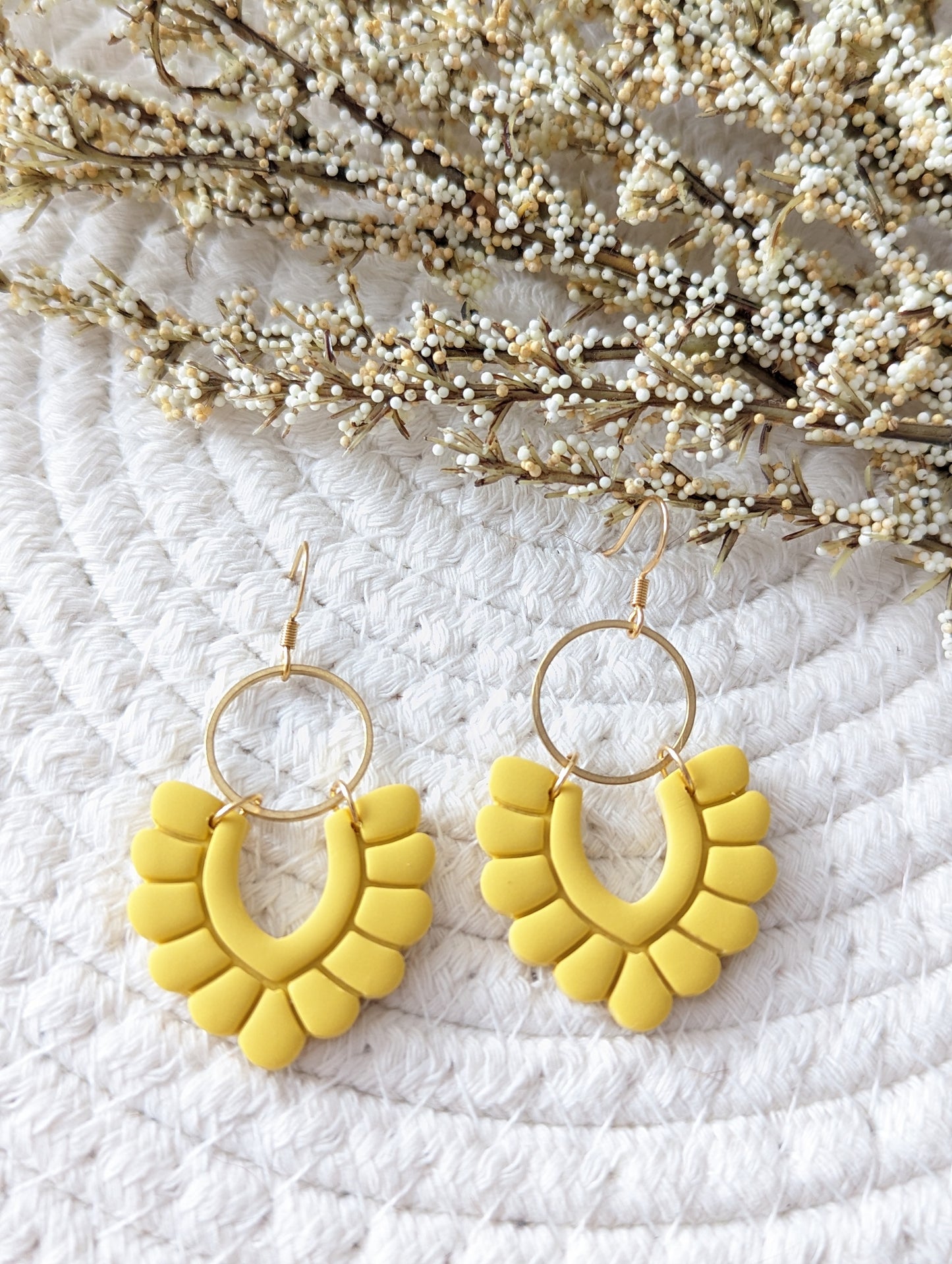 Boucles d'oreilles argile polymère pendentif fleur BO-1809)