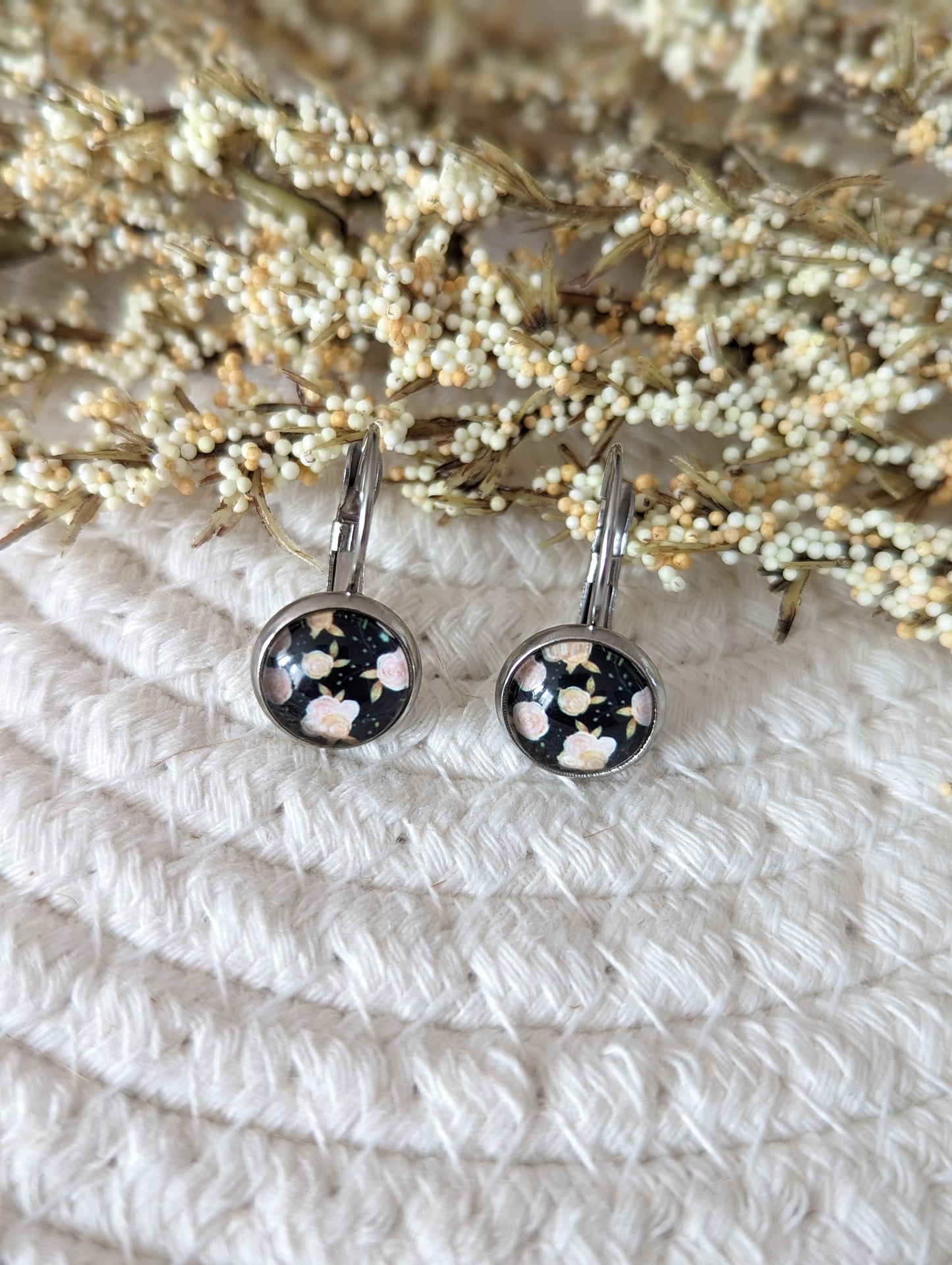 Petites merveilles fleuri fond noir (BO-1789)