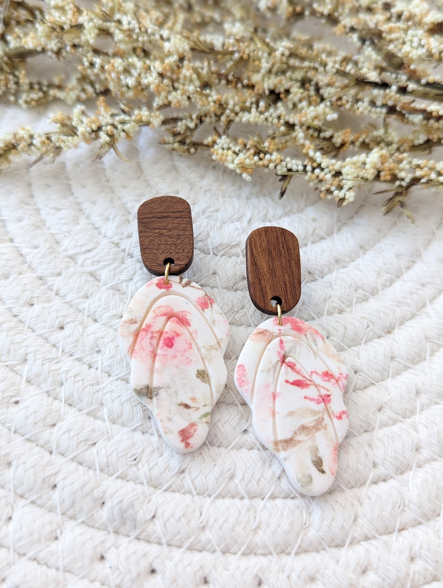 Collection florale | boucles d'oreilles en argile polymère (BO-1811)