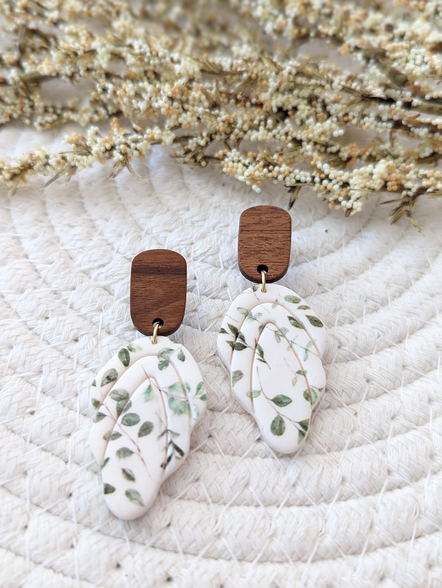 Collection florale | boucles d'oreilles en argile polymère (BO-1811)