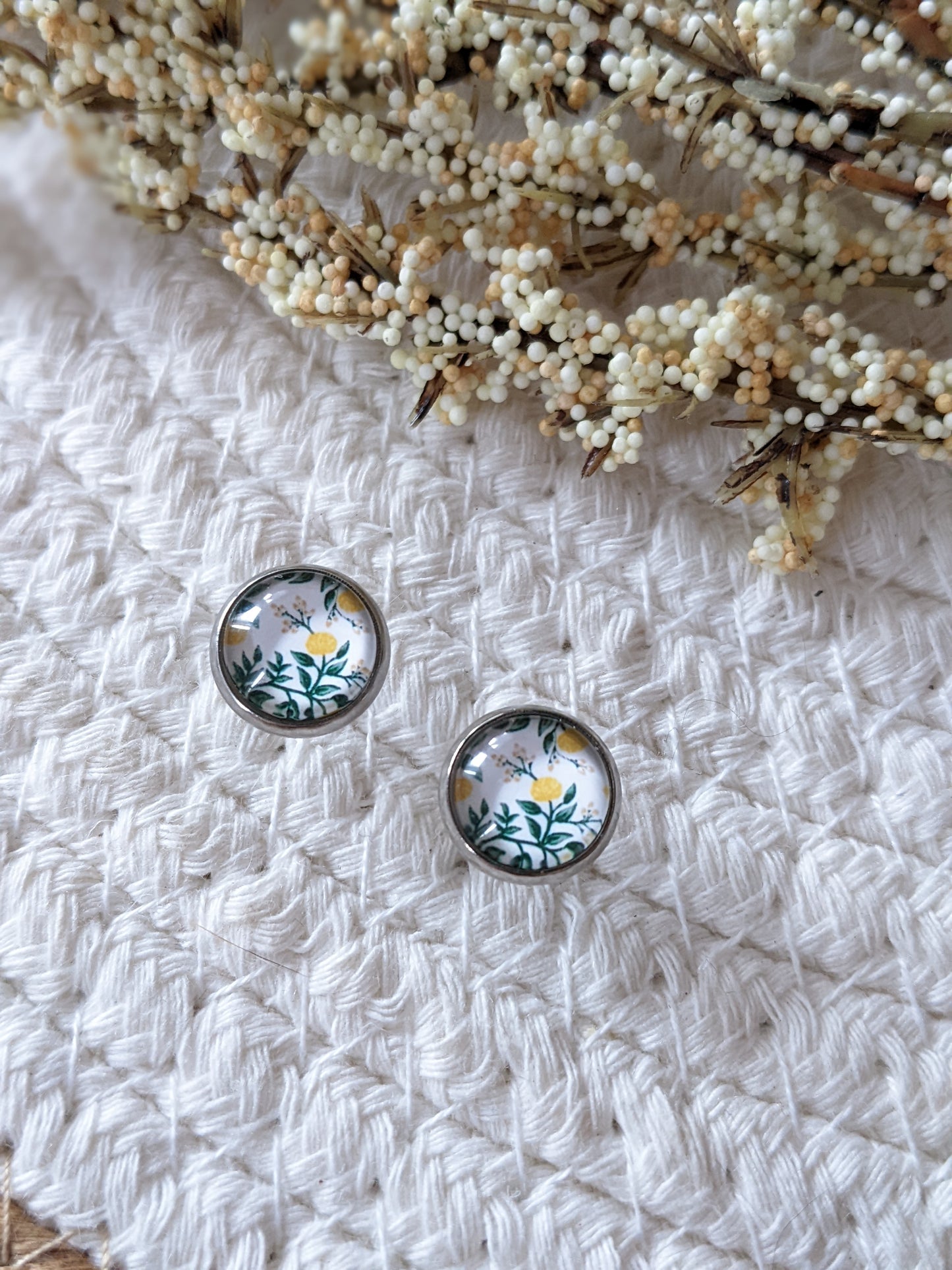 Petites merveilles feuillage fleur jaune (bo-1692)