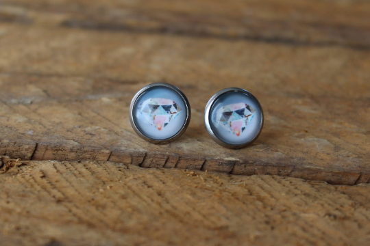 Petites merveilles diamant // diamond glass cabochon earrings // fait au quebec (BO-1370)