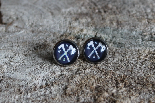 Petites merveilles hache // glass cabochon earrings // fait au quebec (BO-1289)