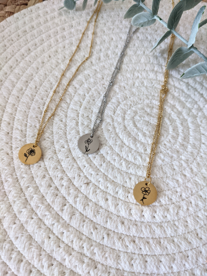 Collier Fleur de naissance // Flower birth necklace // stainless steel necklace (co-199)