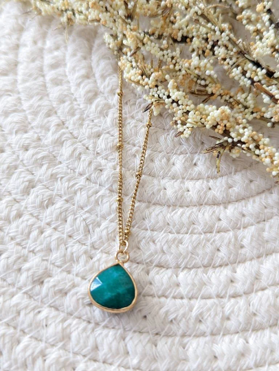 Collier pierre semi précieuse // collier chaine acier inoxydable // Stainless steel Necklace semi precious Stone (co-204)