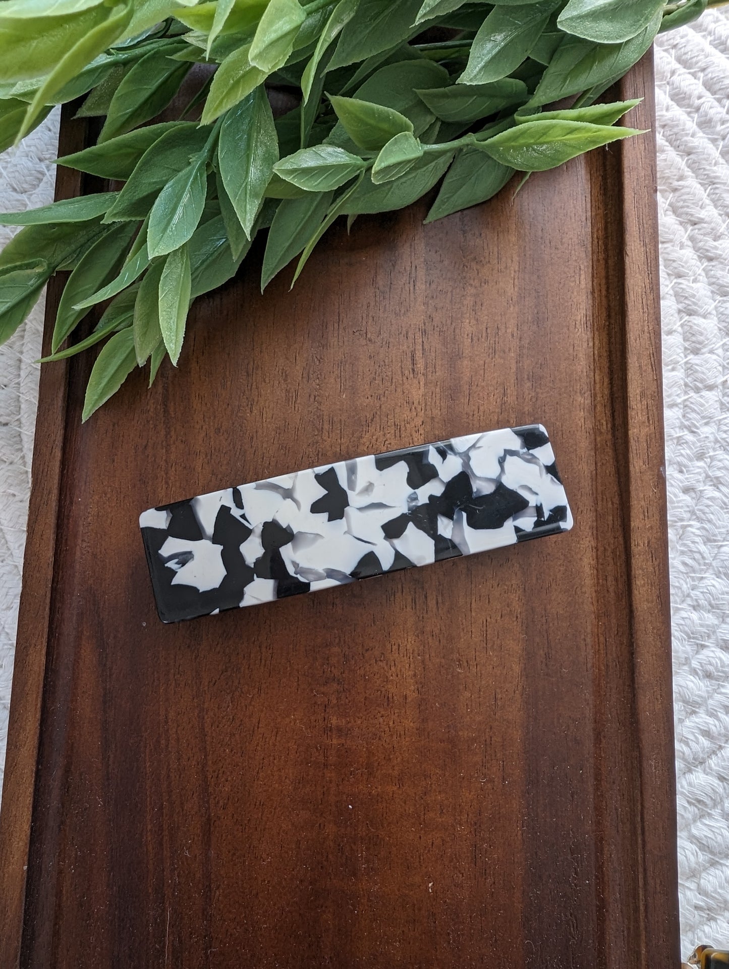 Barrette en acetate // acetate hair clip - noir et blanc