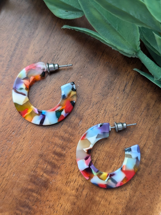 Boucles d'oreilles créoles en acetate (BO-1567-1)