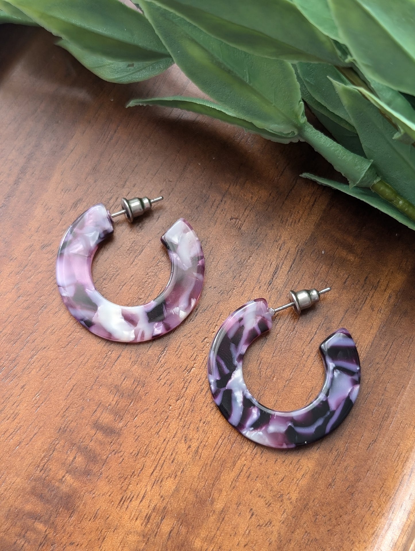 Boucles d'oreilles créoles en acetate (BO-1567-1)