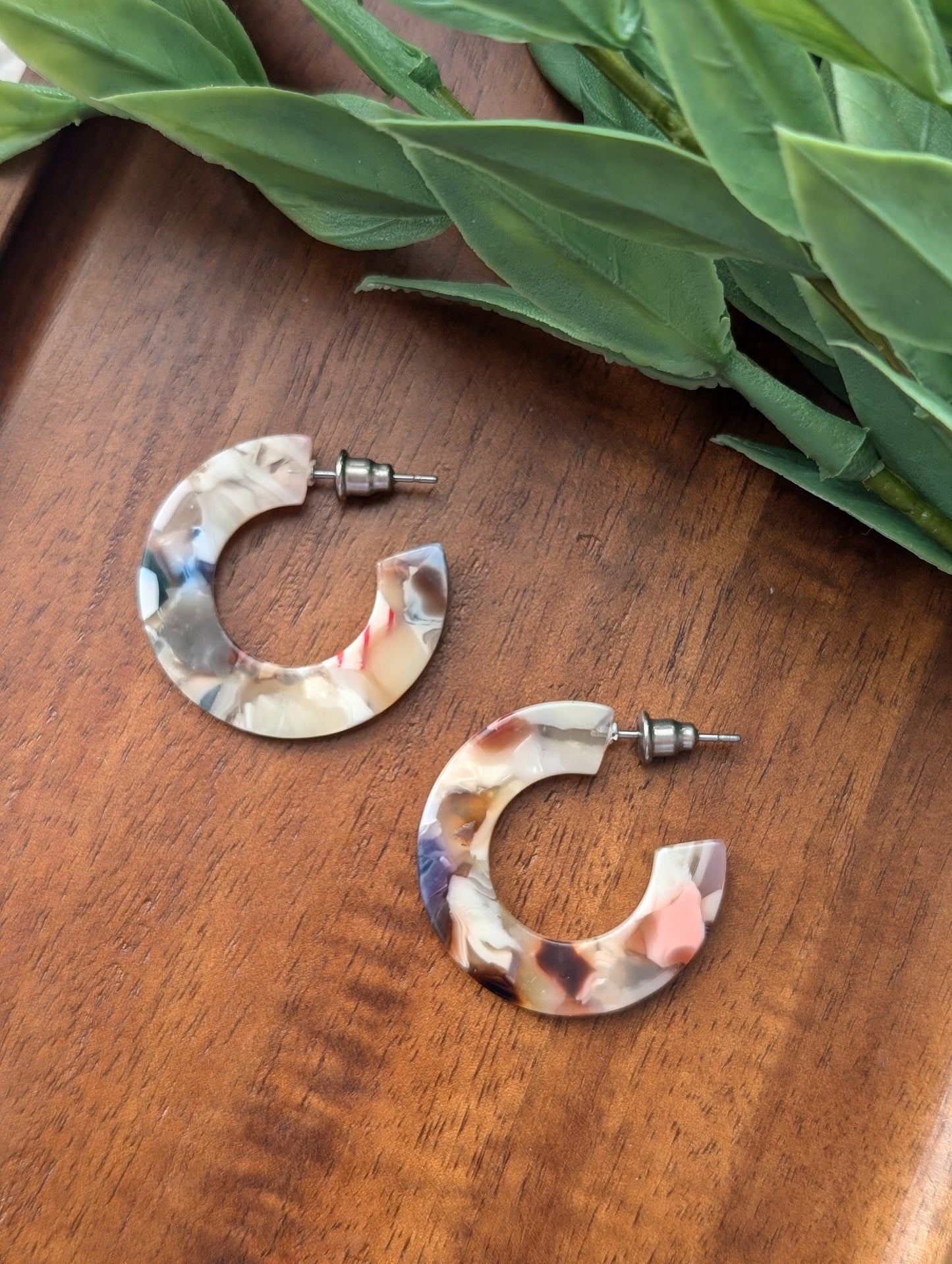 Boucles d'oreilles créoles en acetate (BO-1567-1)