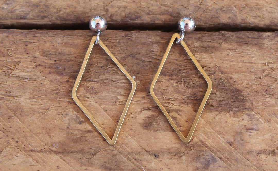 Boucles d'oreilles minimalistes lozange (bo-1151