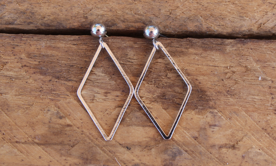 Boucles d'oreilles minimalistes lozange (bo-1151