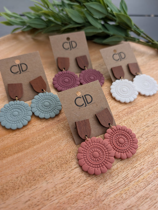 Boucles d'oreilles stud bois  et pendentif en argile motif mandala (BO-1837)