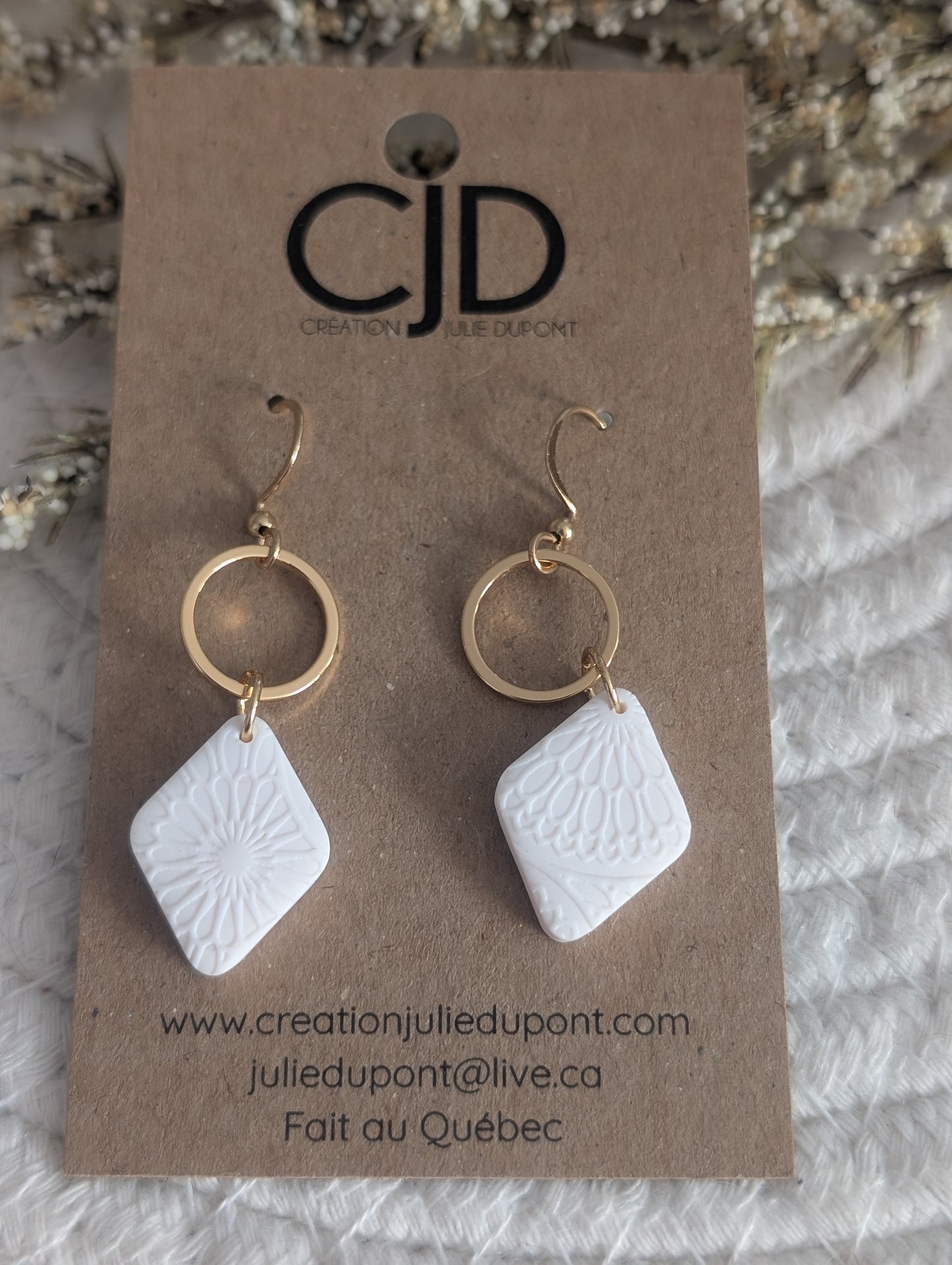 Boucles d'oreilles losange en argile polymère