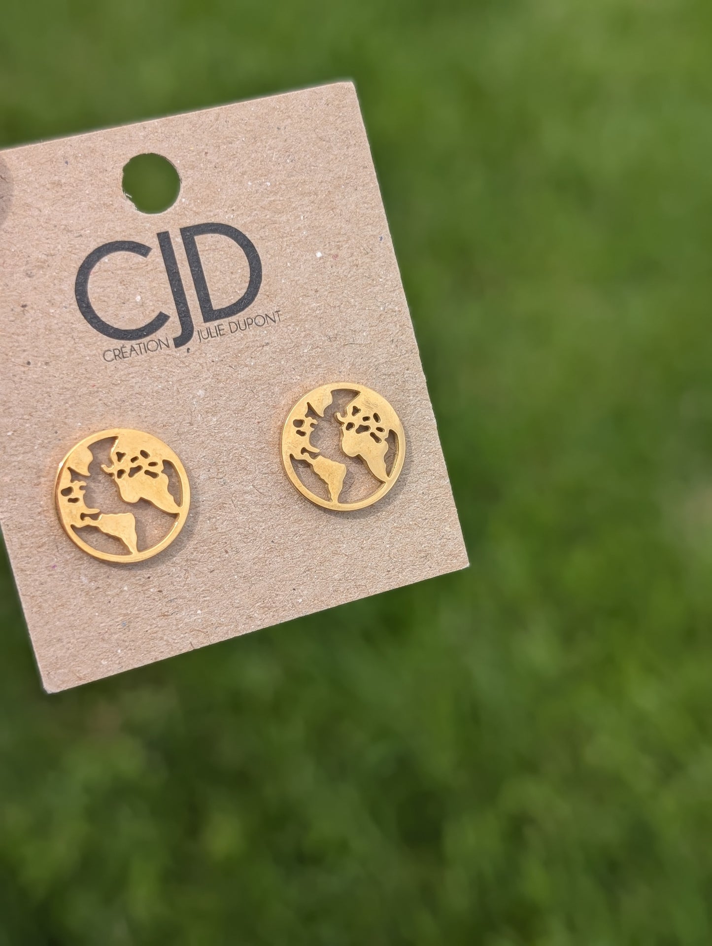 Boucles d'oreilles terre // world stud earrings // stainless steel earrings // minimalist jewelry // (bo-1759)