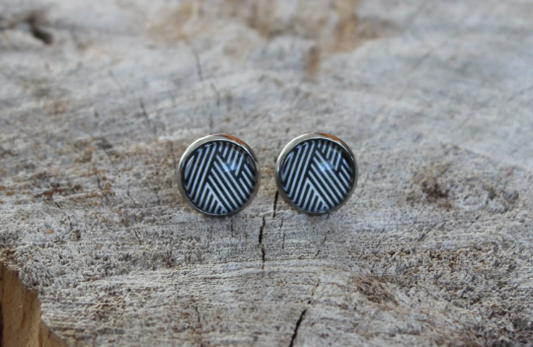 Petites merveilles rayure // stripes glass cabochon earrings // fait au quebec (BO-1220)