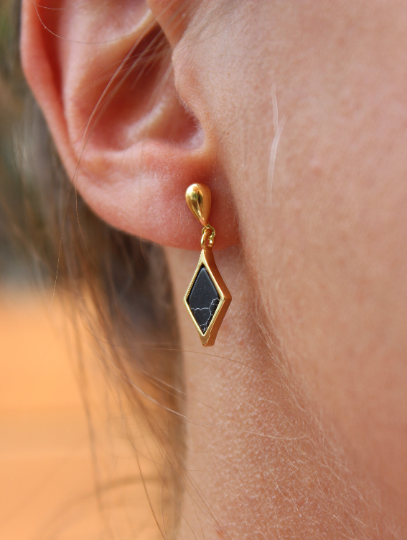 boucles d'oreilles minimaliste // stud earrings minimalist // marbre // howlite // lapis lazuli (bo-1463)