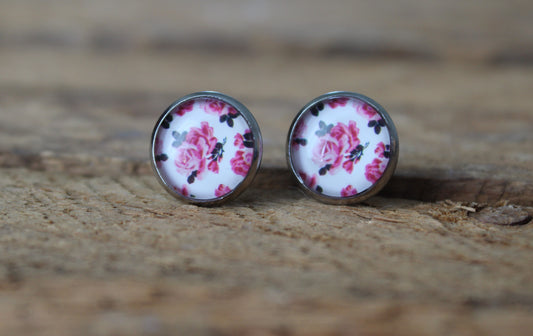 Petites merveilles fleurie // fleur rose // flower stud earrings // cute glass cabochon (BO-1529)