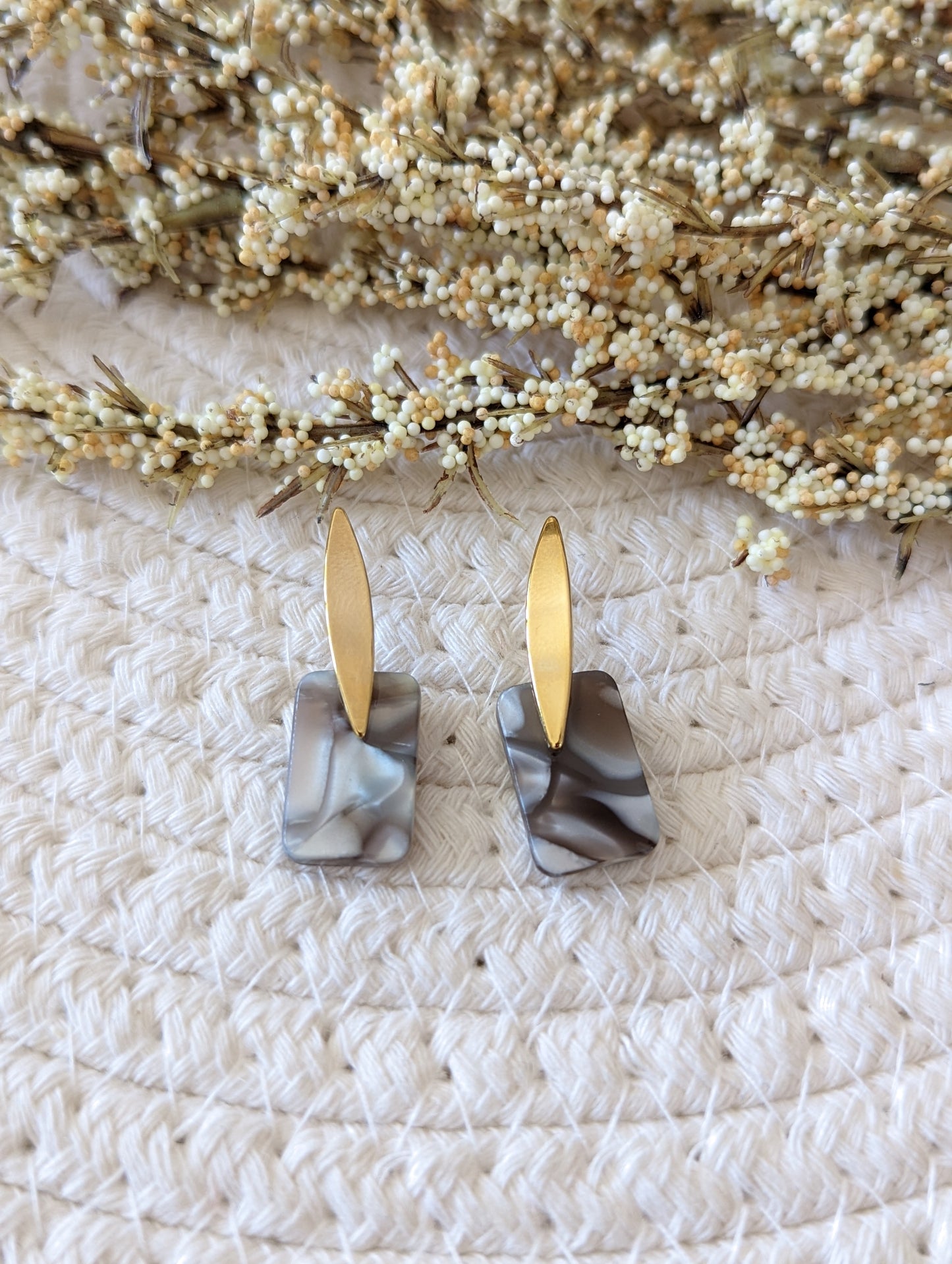 Boucles d'oreilles rectangle acetate // tige inox // acetate earrings (bo-1509)