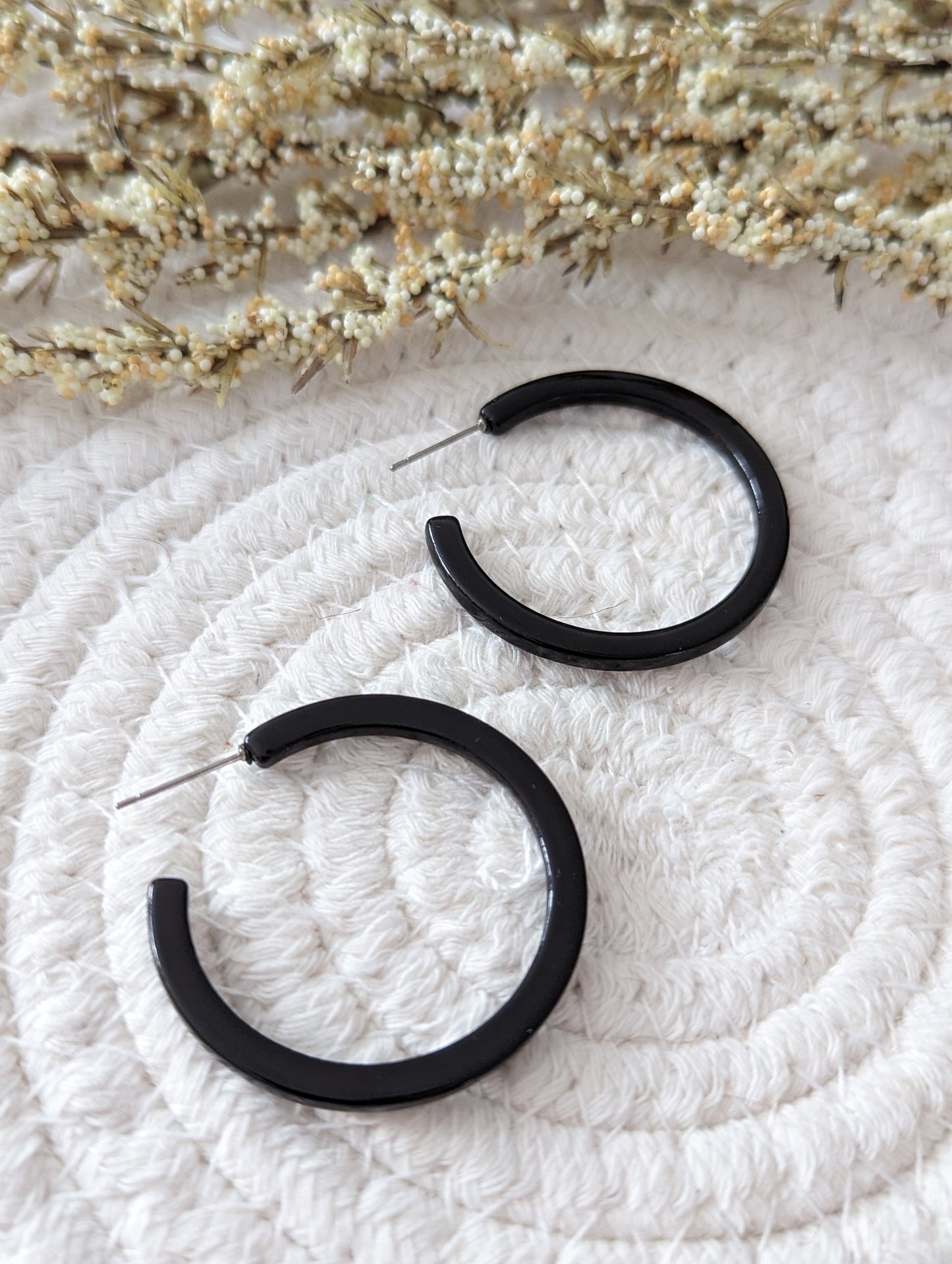 Boucles d'oreilles acrylique // boucles style créole // acetate earrings // hoop earrings (bo-1567-4)