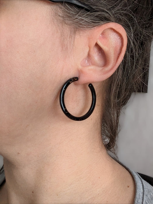 Boucles d'oreilles acrylique // boucles style créole // acetate earrings // hoop earrings (bo-1567-4)
