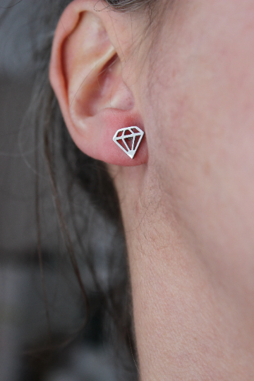 Boucles d'oreilles diamant // diamond stud earrings // stainless steel earrings // minimalist jewelry // (bo-1708)