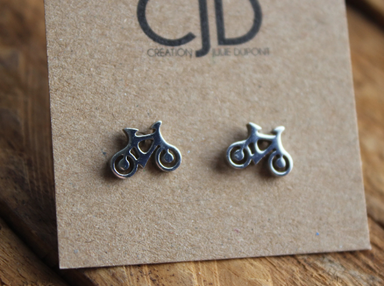 Boucles d'oreilles velo // bike stud earrings // stainless steel earrings // minimalist jewelry // (bo-1609)